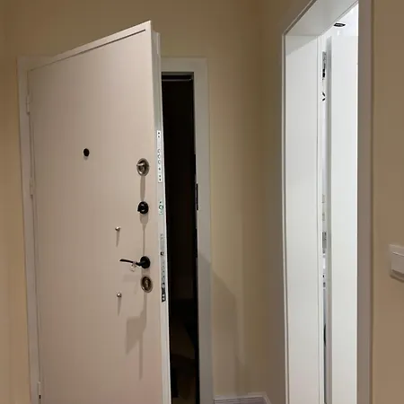 Appartement Vers Tirana