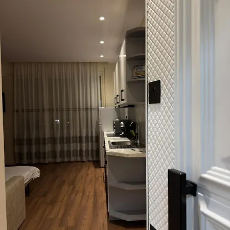 Vers Apartment Tirana