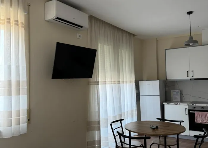 Vers Apartman Tirana